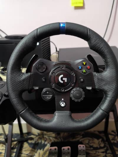 logitech G923 Steering wheel +Shifter