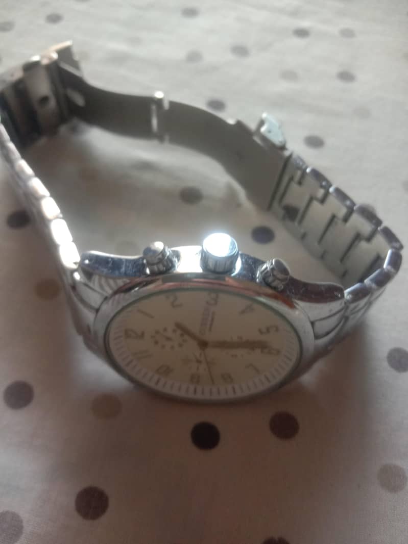 watch 2