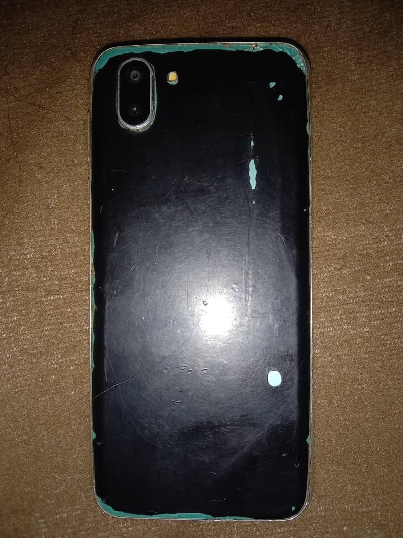 Sharp Aquos R2 0