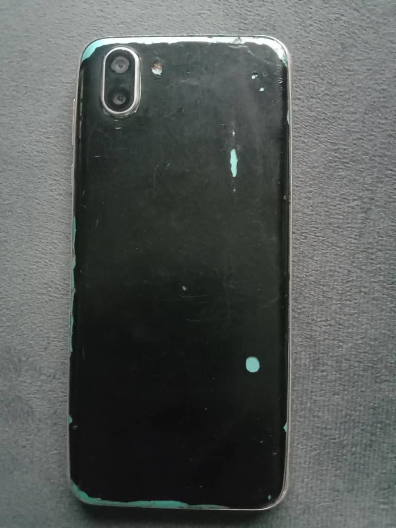 Sharp Aquos R2 1