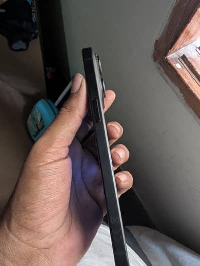 iphone 15 pro Max non active factory unlock