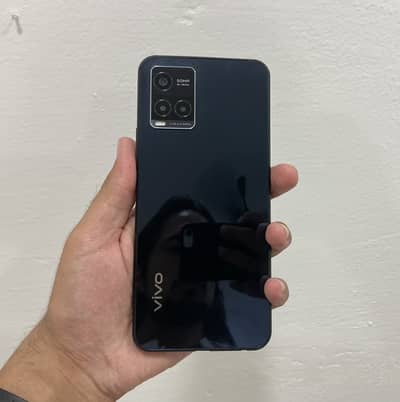 Vivo Y33s  8+4 / 128