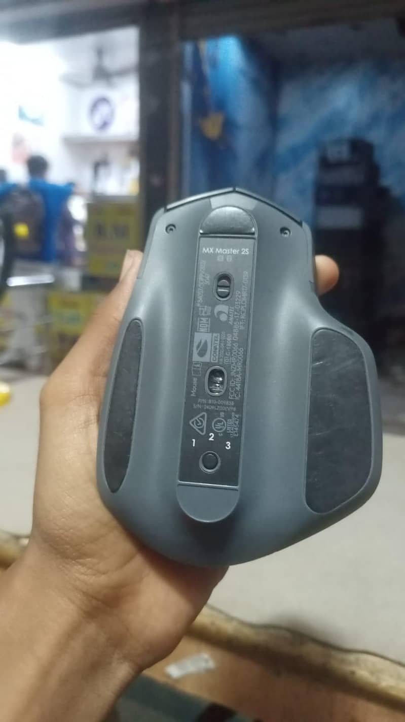 Logitech mx Master 1_2_3 3