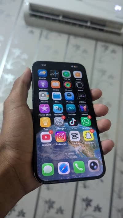 Apple iPhone 14 Pro Max 95% better health 10/9
