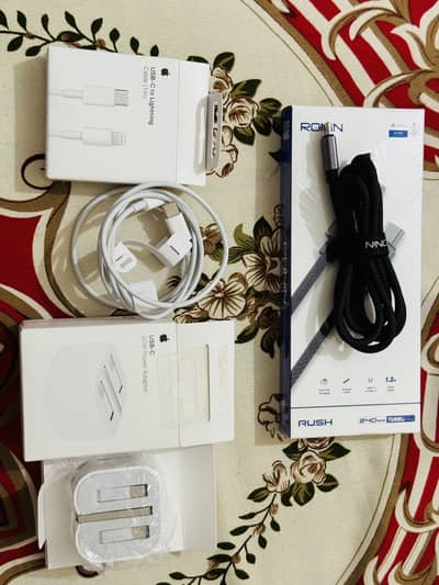 Charging Sho and Lighting cable