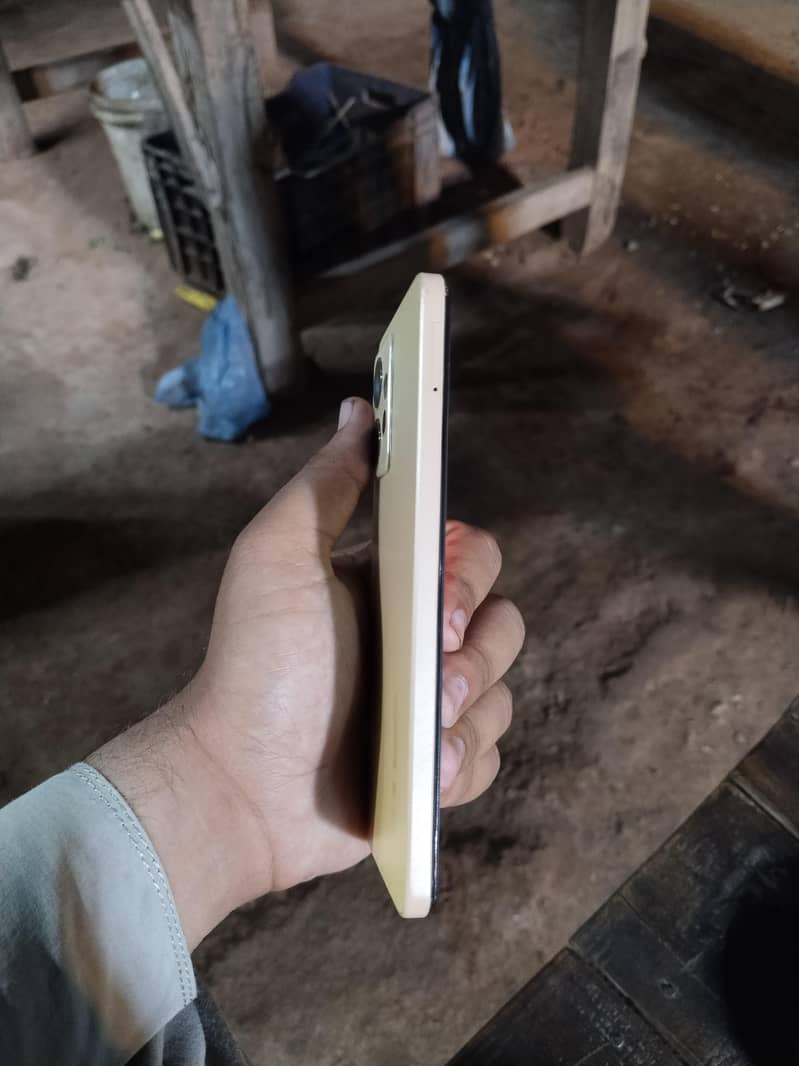 Xiaomi Redmi Note 12 4