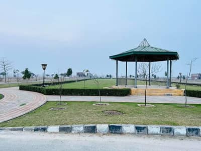10 Marla plot for sale.
