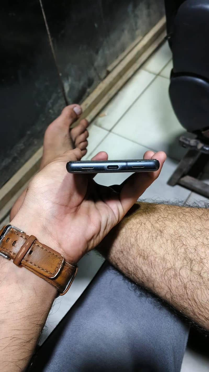 Google Pixel 7a 4