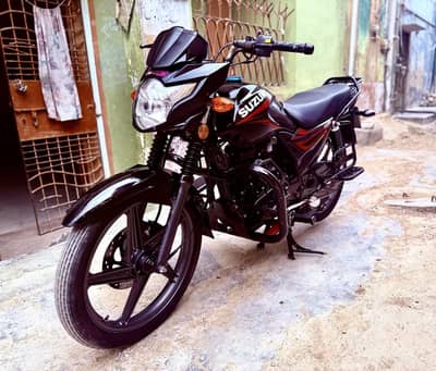 Suzuki GR 150 - Black | Excellent Condition | 2025