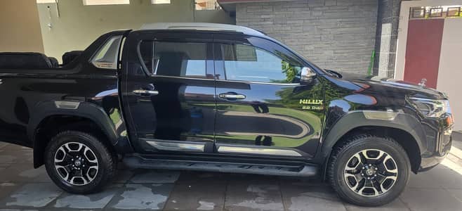 Toyota Hilux 2021, Premium Condition, Barely Used, Just like brand-new