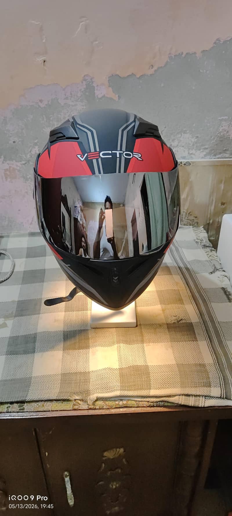 vector03085470942 2