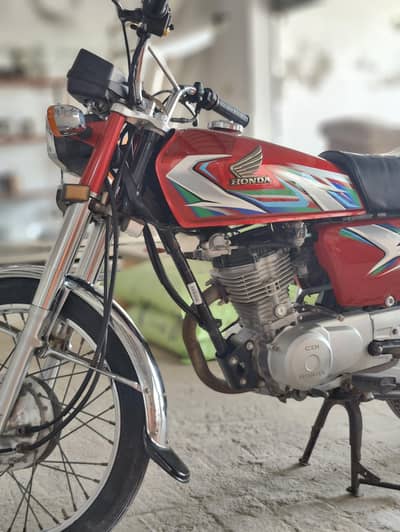 Honda CG 125 2023