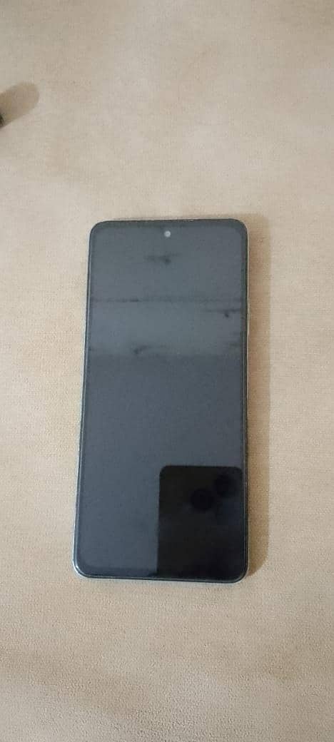 OPPO A76 1