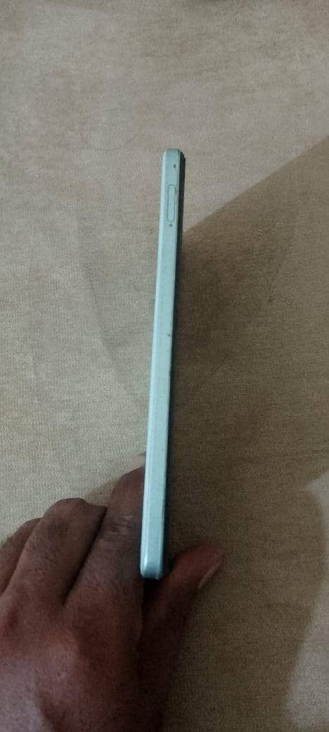 OPPO A76 5