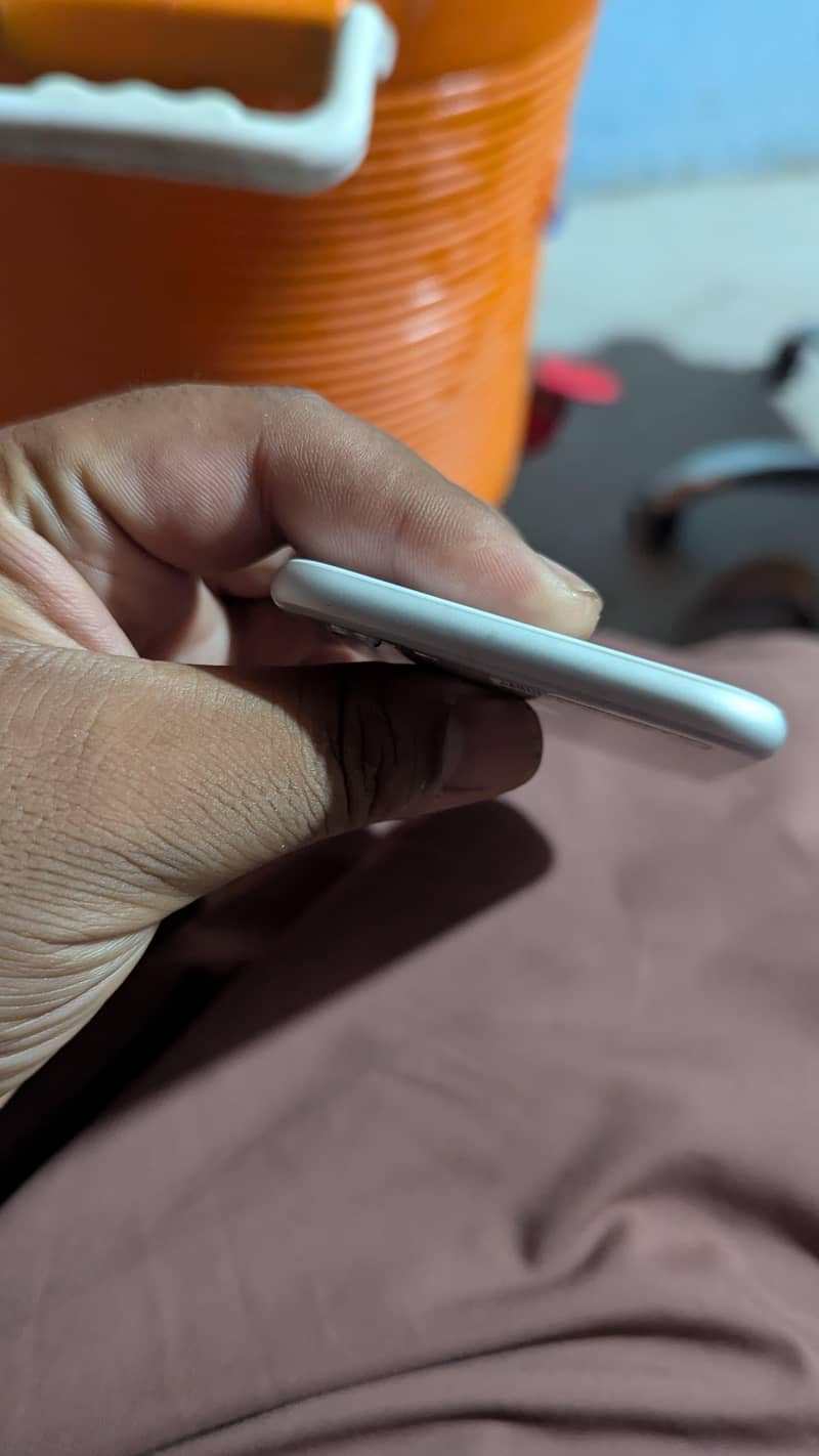 Apple iPhone 6 1