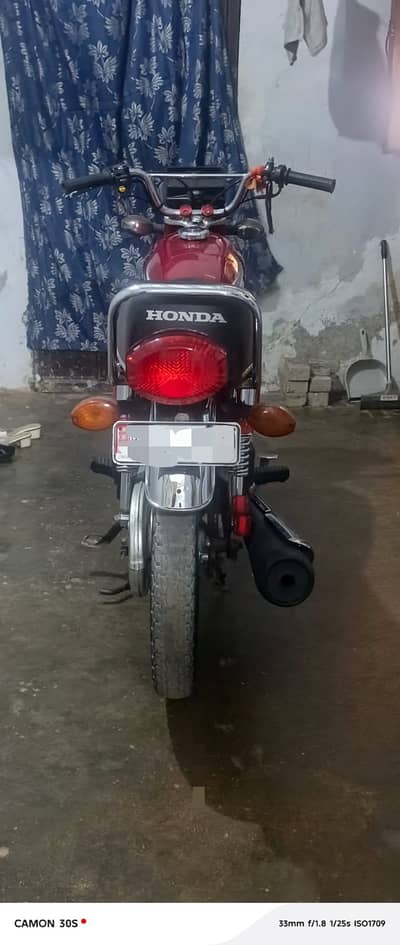 Time pas wale dur rahe plz bechni ha mazk ni karna