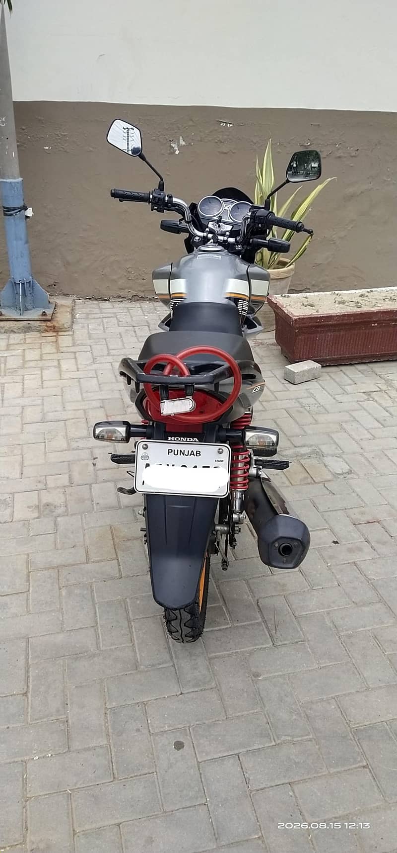 CB 150f 16