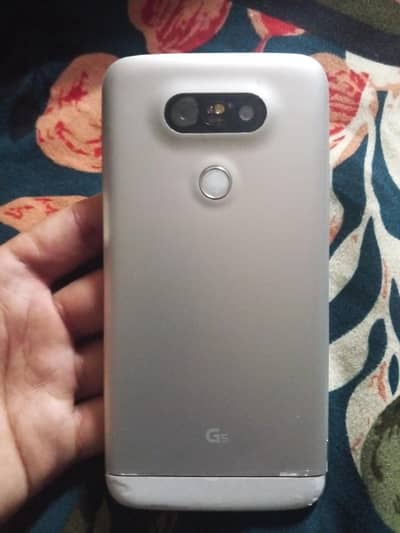 LG G5