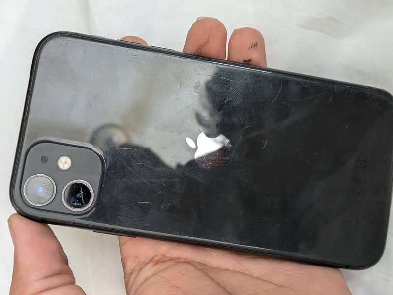 Apple iPhone 11 0