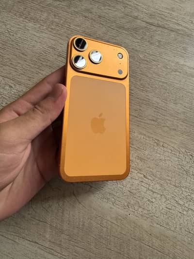 Apple iPhone XR converted in iphone 17 pro