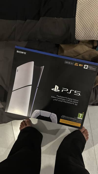 Ps5 slim digital new box pack