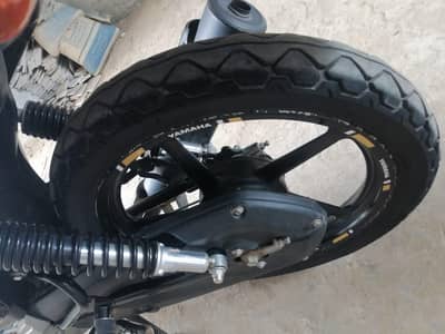 Yamaha YBR