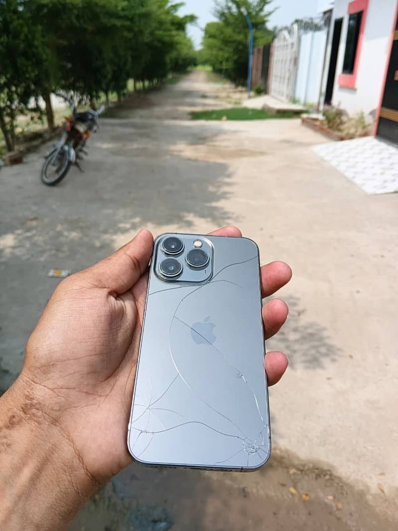 Apple iPhone 13 Pro 5