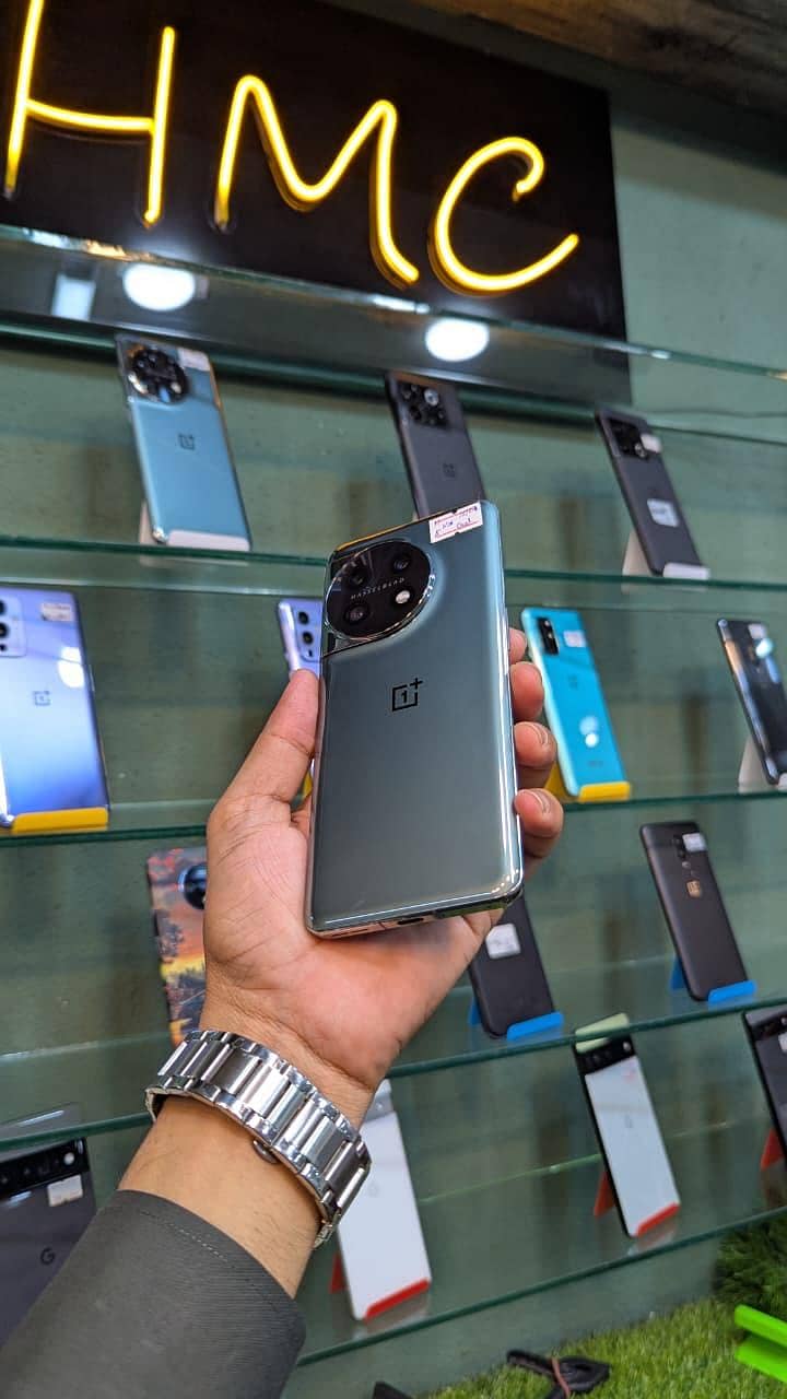 One Plus 11 2