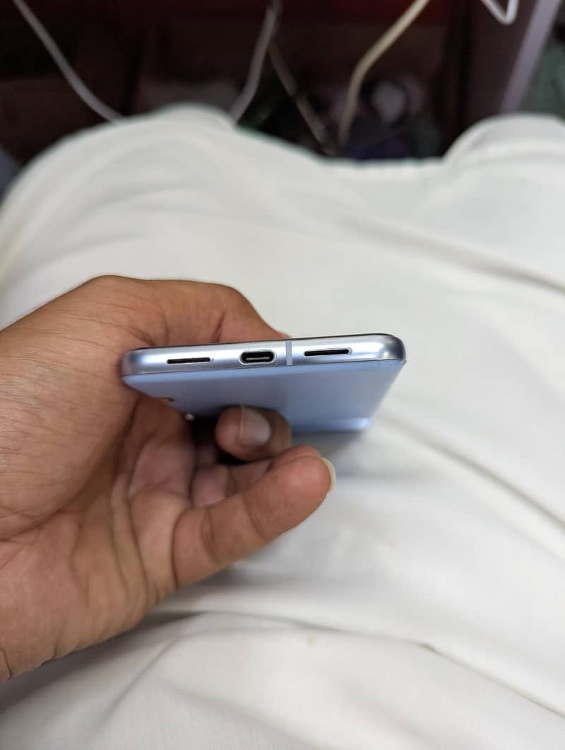 Google Pixel 8 Pro 3