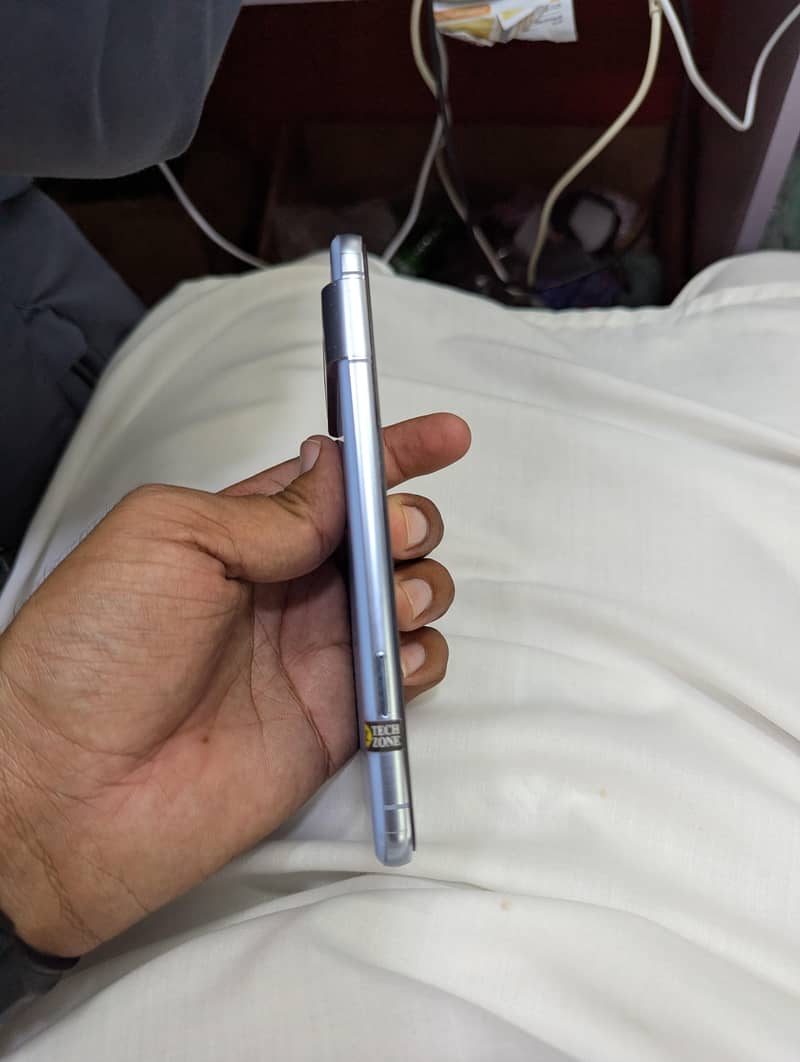 Google Pixel 8 Pro 5