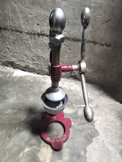M-D GOLD Manual Juicer / Hand Press Juicer