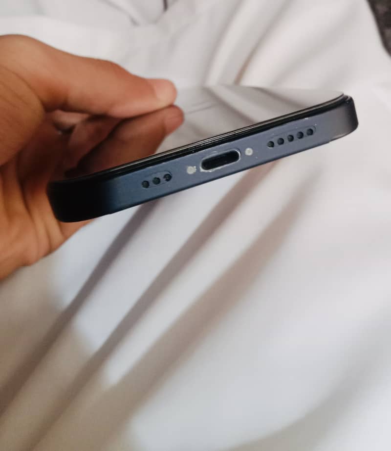 Apple iPhone 12 5