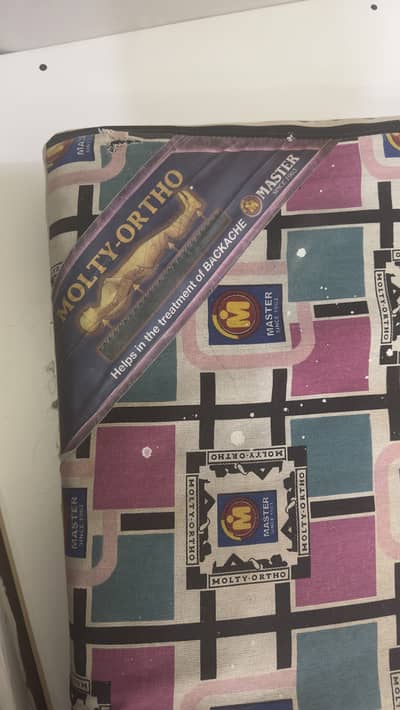 Molty-Ortho mattress