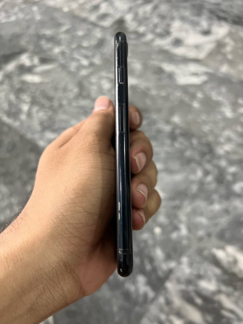 Apple iPhone SE 3rd generation 2