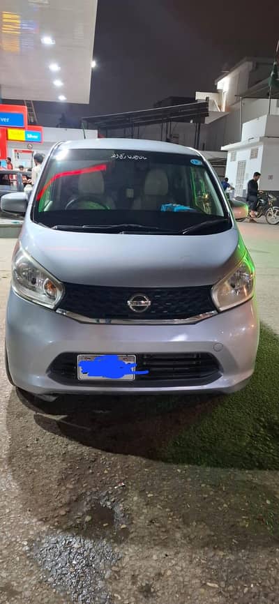 Nissan Dayz 2015