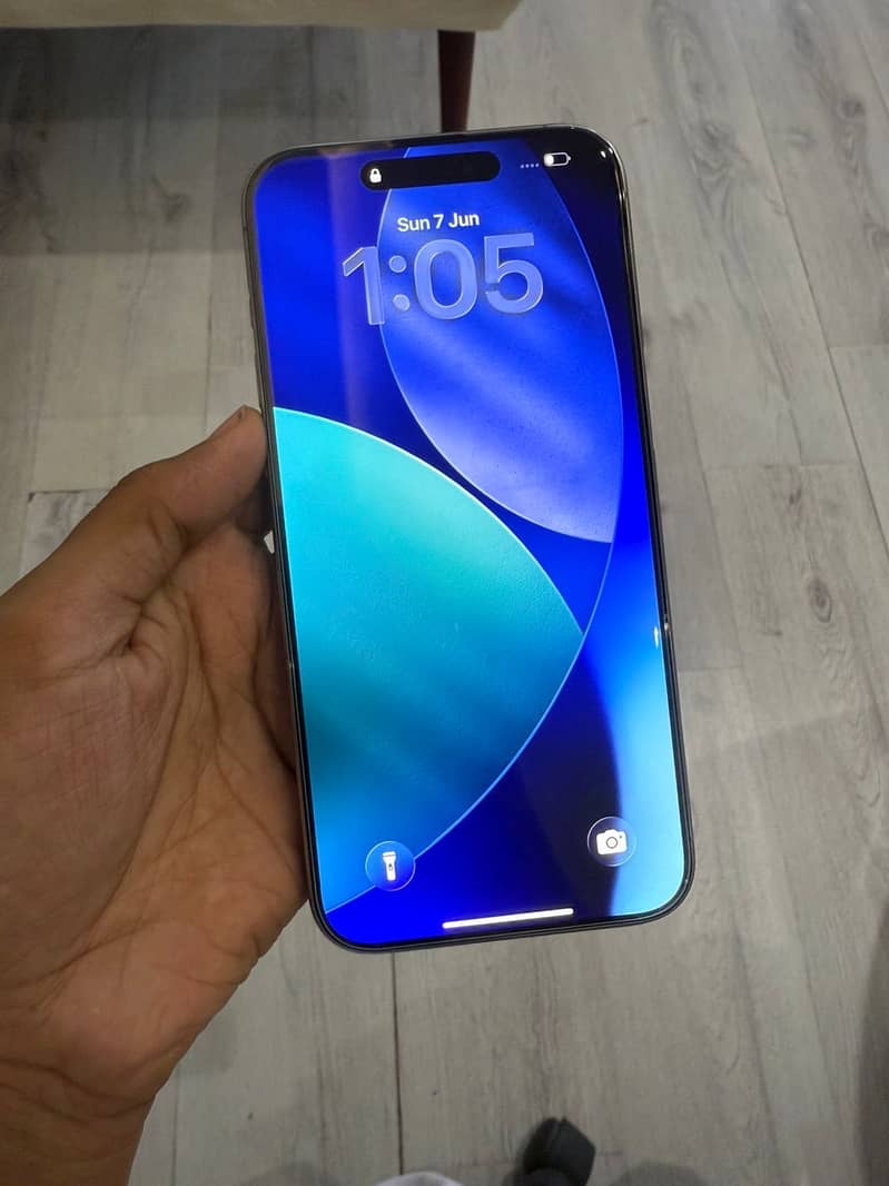 Apple iPhone 15 Pro Max 5