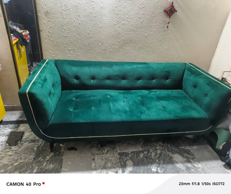 4 seater sofas 0