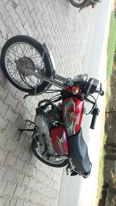very good condition all  genuine