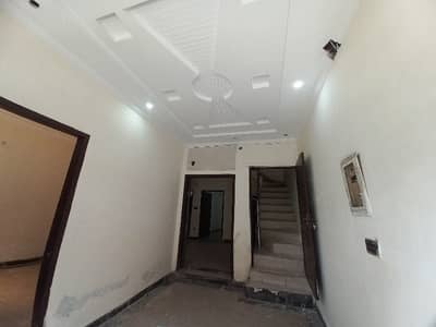 3.5 Marla House For Rent In Johar Town Phase 2 J2 Block Gas No Available