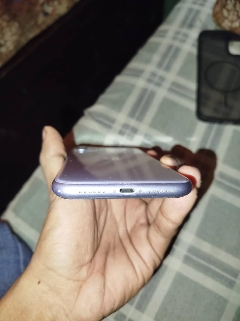 Apple iPhone 11 1