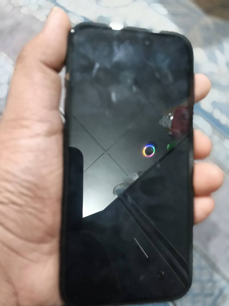 Apple iPhone 15 7