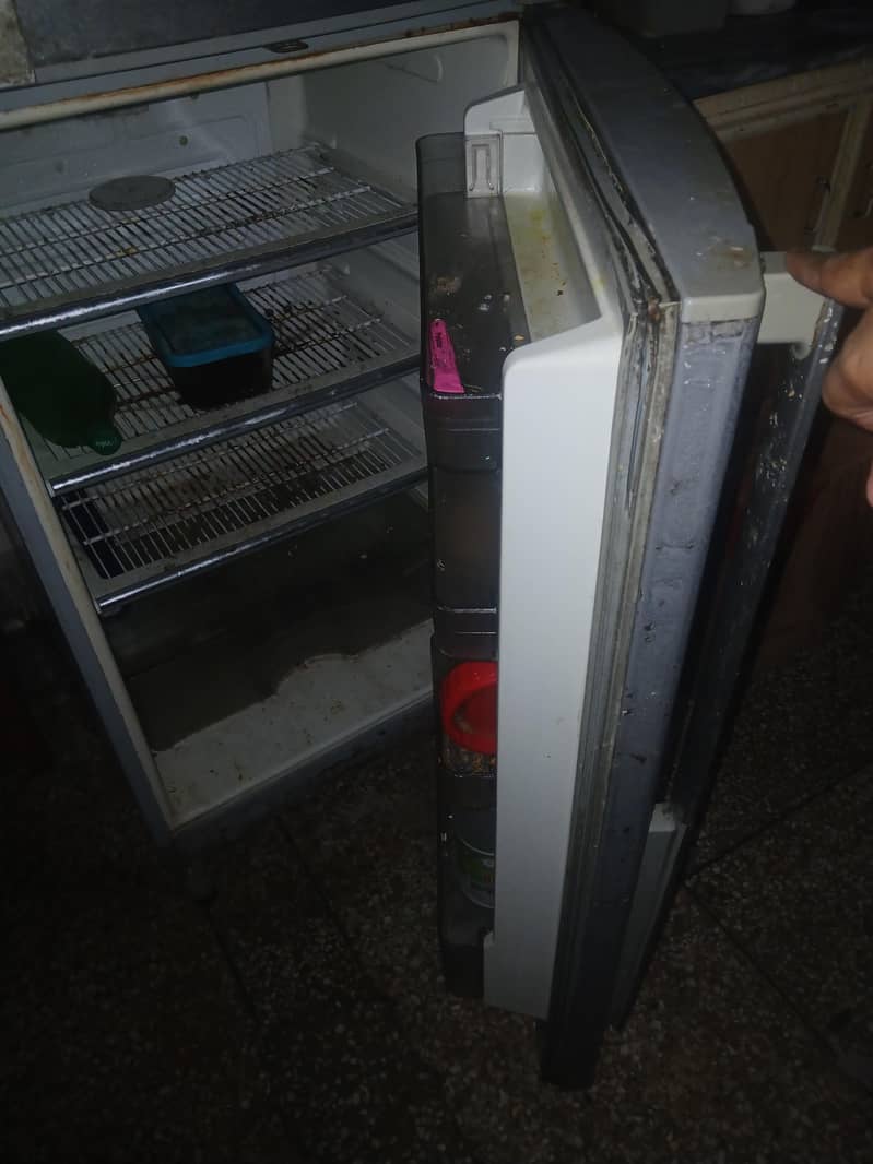 Fridge 3
