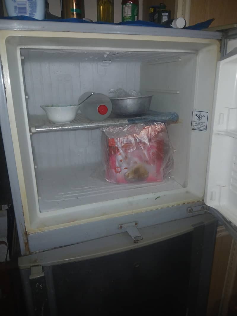 Fridge 4