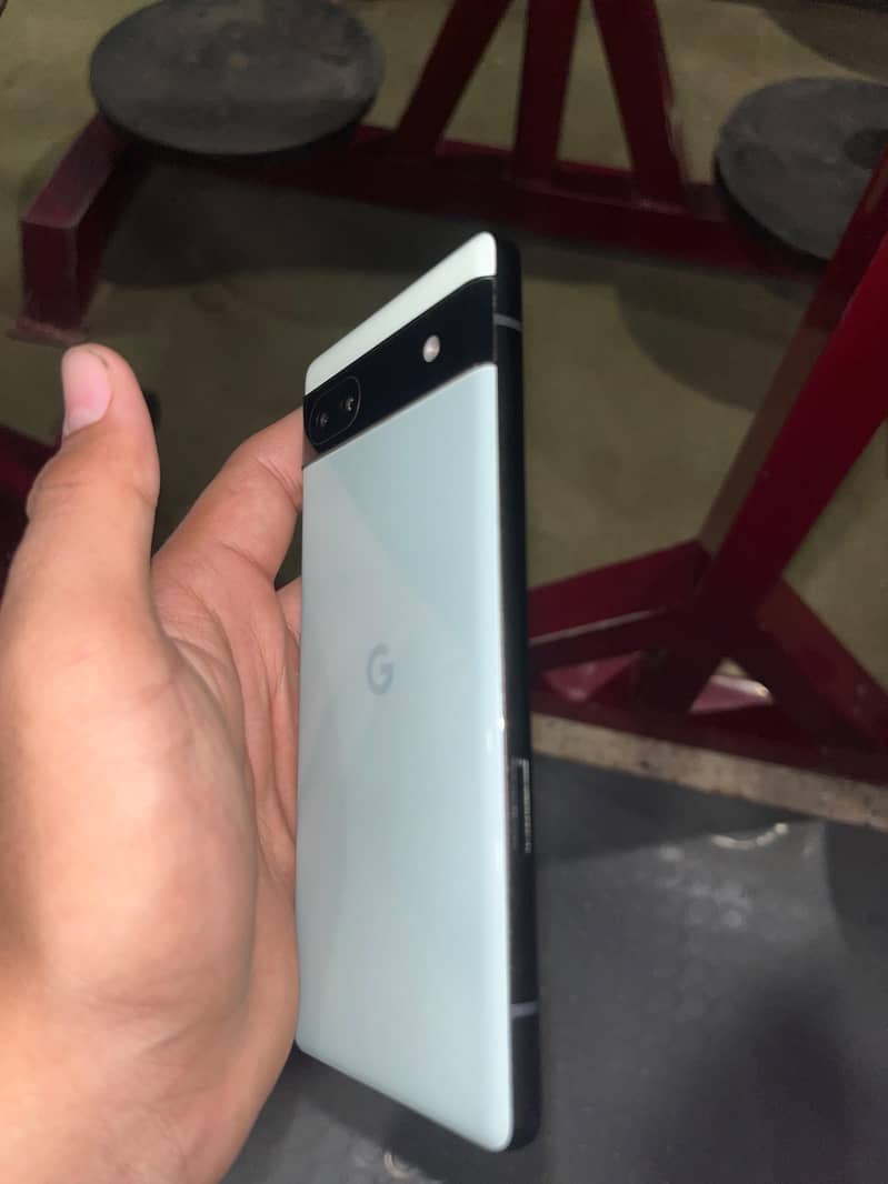 Google Pixel 6a 2