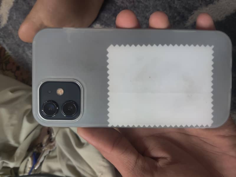 Apple iPhone 12 1