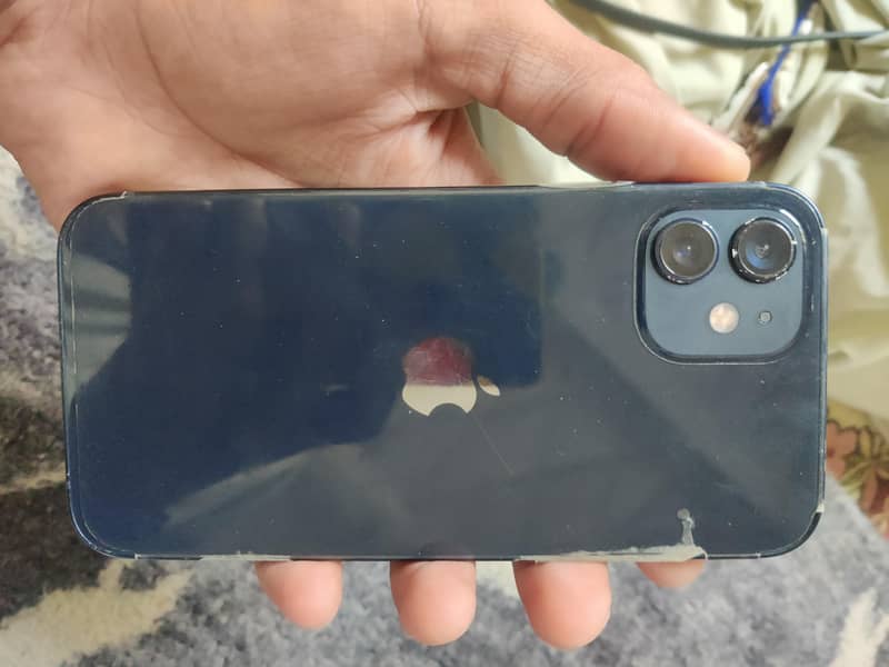 Apple iPhone 12 2