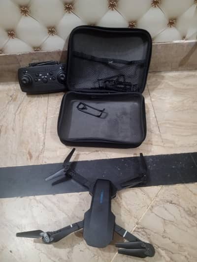 gari or drone sell  krna hy