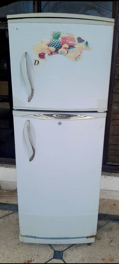 meduim fridge