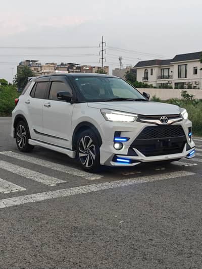 TOYOTA RAIZE Z 4.5 GRADE