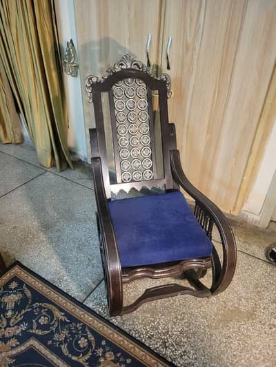 Chinioti rocking chair